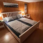 Cloud No3 Schweizer Chalet-wohnung Mit Zentraler Klimaanlage * Matten bei Interlaken