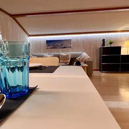 公寓 Cloud No3 Schweizer Chalet-wohnung Mit Zentraler Klimaanlage Matten bei Interlaken